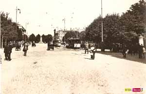 Sammlung Biesenbach_ Platz bevor freitsdenkmal entstand