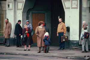 Juli 1991 - Straßenszene Èaka iela