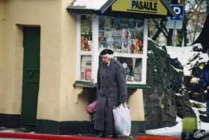 Februar 1997 - Kiosk Smilsu iela / Pulvertornis