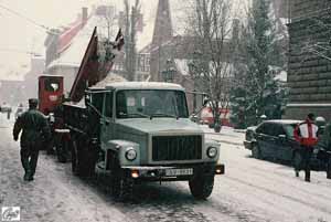 schnee vor dem parlament B